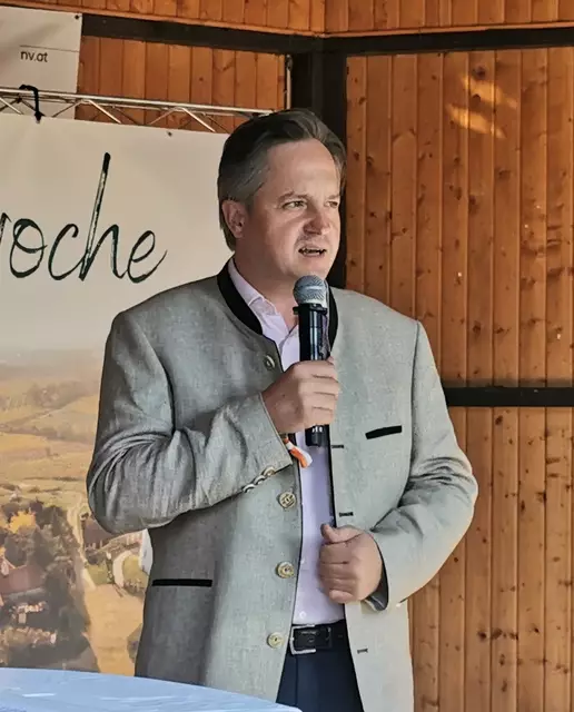 Weinkenner Johannes Schmuckenschlager. | Foto: Josef Messirek