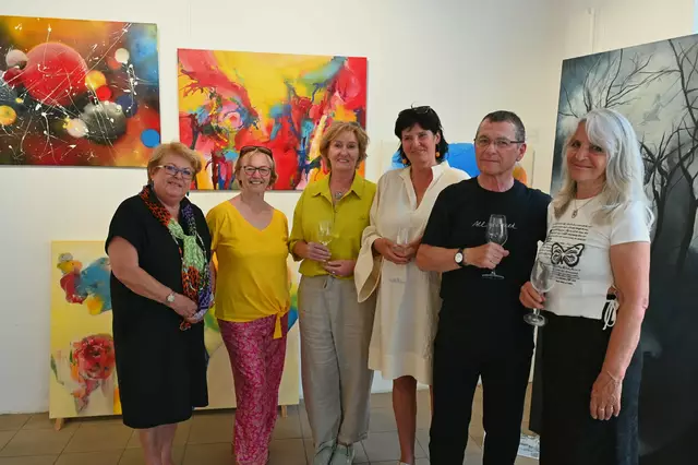 Vlnr.: Christine Danninger, Getrude Stropek, Maria Dittrich , Petra Ammerer, Joe Malina, Gertraud Kirnbauer | Foto: Wilfried Fischer