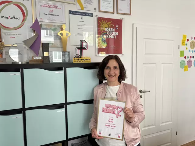 Ayten Pacariz hilft sein fast zwölf Jahren Frauen bei der Ankunft.  | Foto: Ipirotis/MeinBezirk