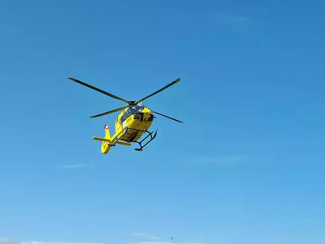 Der Patient sei mittels Taubergung aus dem steilen Gelände geborgen und in das Klinikum Klagenfurt geflogen worden. (Symbolfoto) | Foto: ÖAMTC