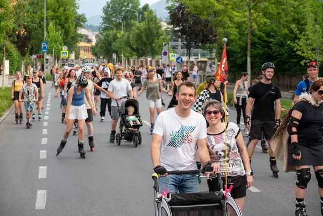 Beim Happy Night Skate  | Foto: Happy Fitness