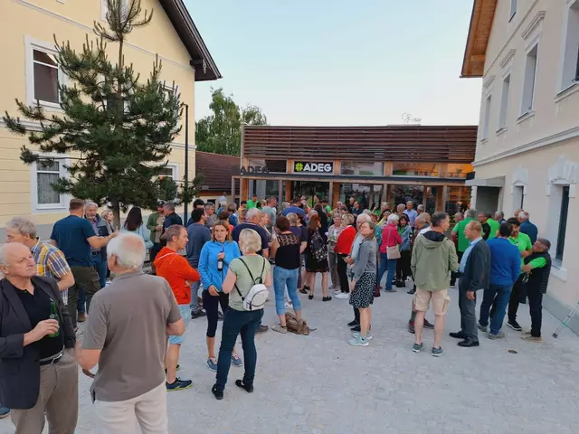Bei der Bürgerversammlung in Arriach herrschte reges Interesse. Das Herzstück des Abends war der "Nahversorger neu". | Foto: Gemeinde Arriach