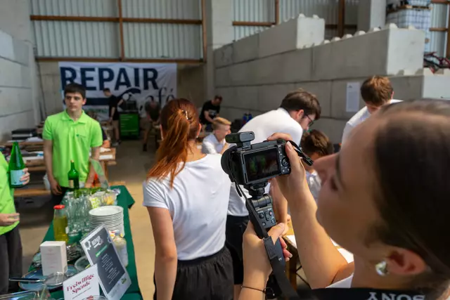 Murecks HLW-Schülerinnen und -Schüler hielten den Nachmittag mit der Kamera fest. | Foto: i:HTL Bad Radkersburg