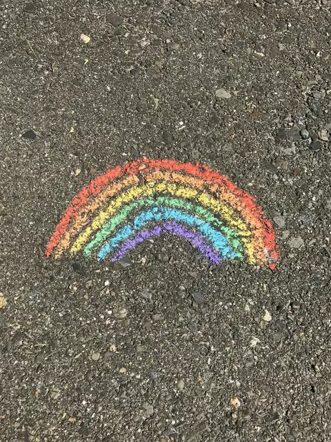 Am Samstag findet die Pride in Eisenstadt statt – eine friedliche Demonstration für die Rechte der LGBTQIA+-Community. | Foto: Alex Jackman auf Unsplash