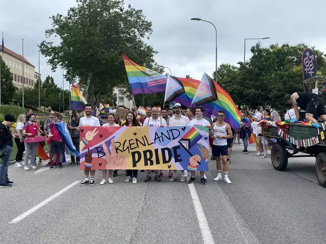 Rund 400 Menschen 2023 nahmen bei der Pride in Eisentadt teil. | Foto: Sandra Koeune