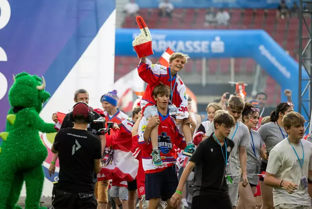 Teilnehmer und Teilnehmerinnen aus Österreich. | Foto: LPD Kärnten/Jannach