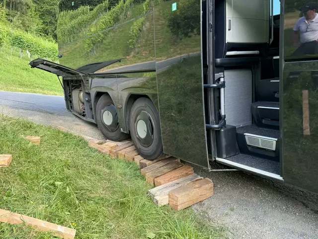 Viel Hirnschmalz, keine Kratzer – und wieder alles auf Schiene! | Foto: Waltl