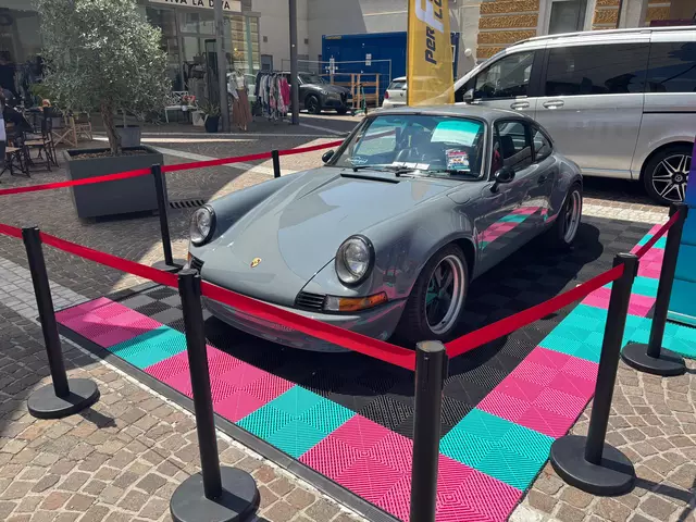 Auch Oldtimer waren auf dem Sportwagenfestival vertreten. | Foto: meinbezirk.at