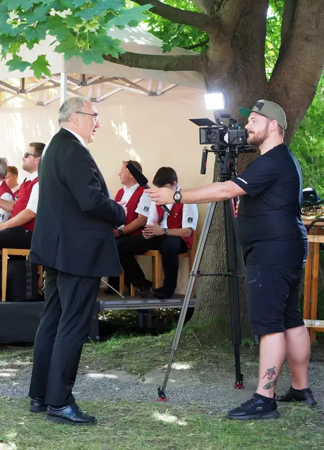 Bischof Wilhelm Krautwaschl hat immer für ein Gespräch Zeit.