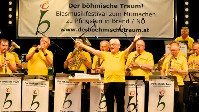 Die Seniorenmusikkapelle des Bezirkes Perg beim "Böhmischen Traum". | Foto: Schimpl