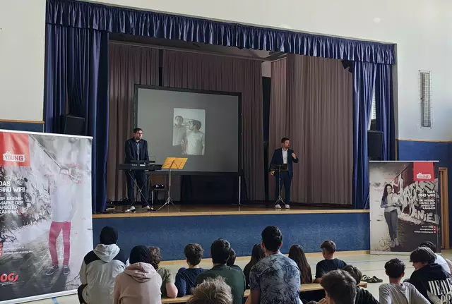 Demokratie und Du! Ein spannendes &amp; informatives Jugendtheater für die Schüler:innen der Mittelschule Traismauer | Foto: AKNÖ