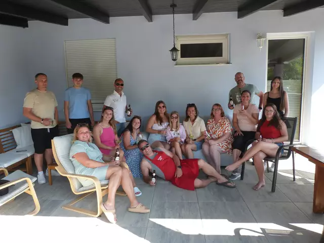 Familie Bauer und ihre Nachbarn, beziehungsweise Freunde bereiteten sich am Samstagnachmittag auf eine stimmungsvolle Party vor. 