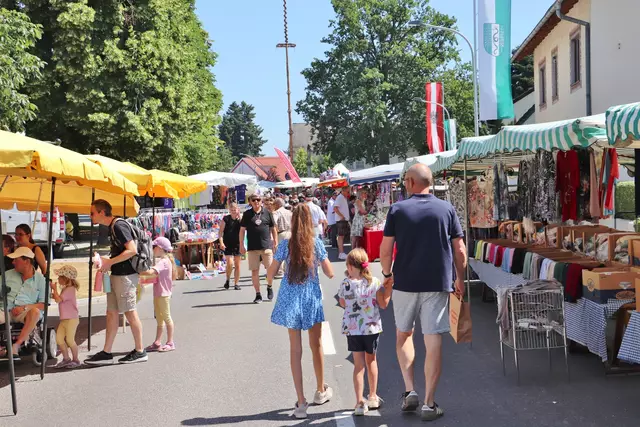 Beim Schönen Sonntag in Wundschuh trafen sich Besucher aus der ganzen Region | Foto: Edith Ertl