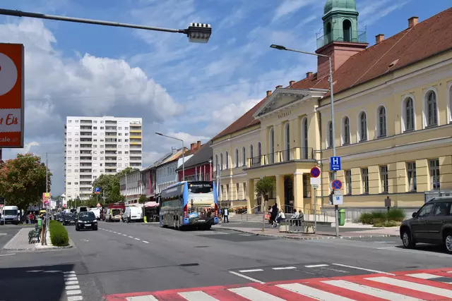 Die Stadtgemeinde Oberwart muss erstmals seit Jahren Geld an das Land zahlen. Zwischen ÖVP und SPÖ herrscht Uneinigkeit über Konsolidierungskurs. | Foto: Michael Strini