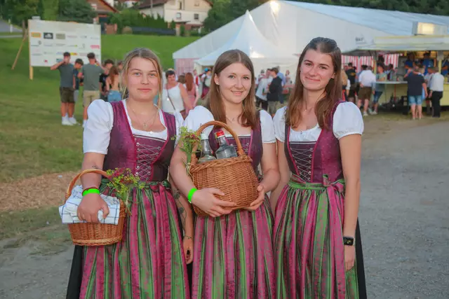 Lea, Corinna und Hannah aus Eggelsberg