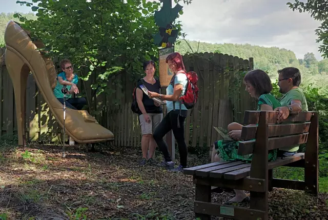 Die Sage erzählt von drei Feenschwestern und drei Wandersburschen. | Foto: Verschönerungsverein Limbach