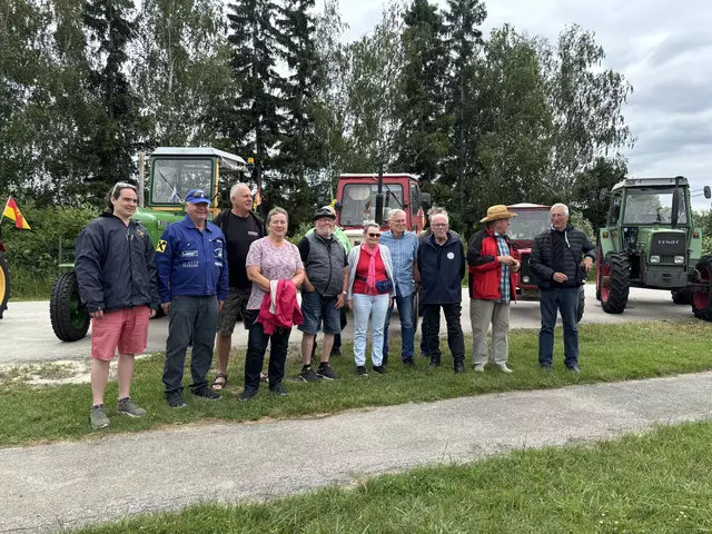 Bei Kaffee und Kuchen lernten die Gäste die Arbeit hinter Circusglück kennen. | Foto: Rosenberger
