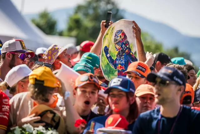 Gute Stimmung unter den internationalen Gästen. | Foto: Red Bull Content Pool