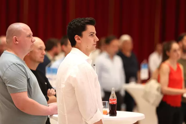 Zahlreiche junge Selbständige ließen sich von den Gesprächspartnern inspirieren. | Foto: Andreas Maringer