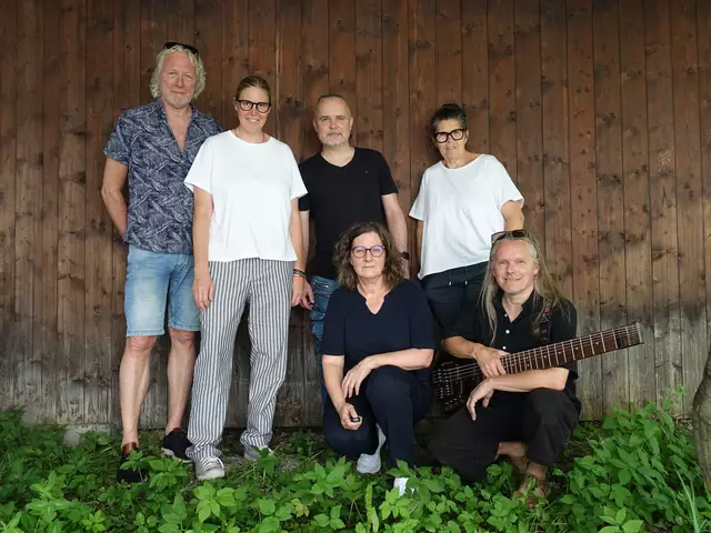 v.l.n.r. stehend: Peppi Spiss, Katharina Spiss, Hartwig Ladner, Daniela Berger, vorne Lisa Krahbichler, Harry Triendl;
 | Foto: Lisa Krahbichler