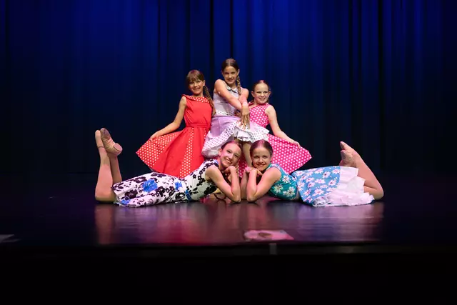 Shiny Girls mit "You Can't Stop The Beat" | Foto: Ronald König