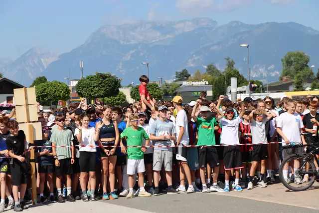 Die Motivation war groß – schließlich stehen auch die Sommerferien bald an. | Foto: Nimpf