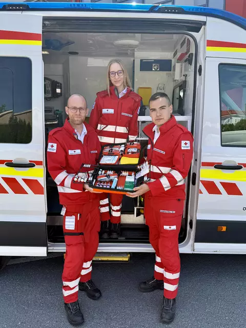 Florian Liball, Katharina Bartl und Georg Kern | Foto: Rotes Kreuz Waidhofen/Thaya