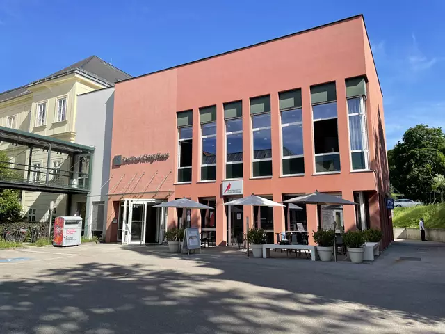 Das Café "daskardinal" wurde rasch zum Hietzinger Treffpunkt. | Foto: Kautzky