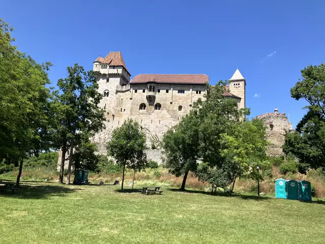 Ein Spaziergang rund um die Burg ist sehr empfehlenswert. | Foto: Gabriela Stockmann