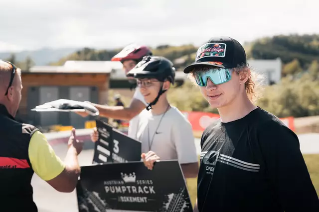 David Fellner unterstützt mit seiner Spendenaktion die Stiftung Kindertraum. | Foto: BIKEMENT Austrian Pumptrack Series/Johannes Bitter