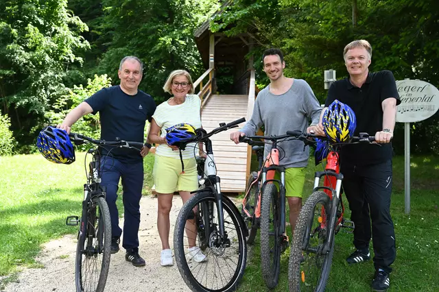 Vito Cecere (Botschafter der Bundesrepublik Deutschland in Österreich), Landeshauptfrau Johanna Mikl-Leitner, Felix Neureuther, Michael Duscher (Geschäftsführer Niederösterreich Werbung). | Foto: Sonja Pohl