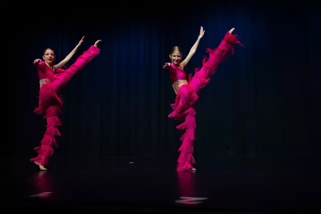Hannah Szep und Nina Fister mit "SOS" | Foto: Ronald König