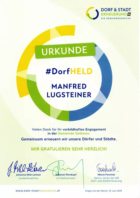 Mit dieser Urkunde - wie die von Manfred Lugsteiner - wurden die Dorfhelden ausgezeichnet. | Foto: zVg./Gemeinde Sollenau