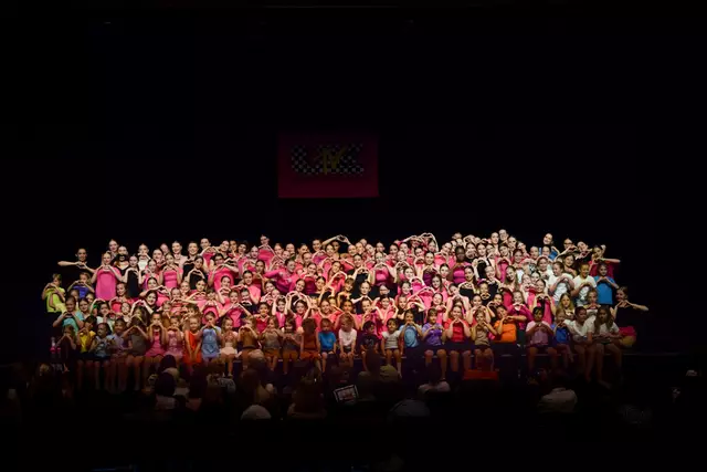 Alle UET Dancers bei der Nacht des Tanzes | Foto: Christian Popp