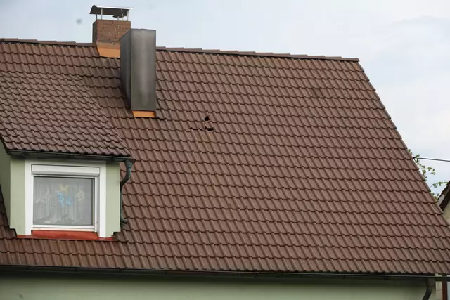 In Wels-Lichtenegg wurde ein Hausdach beschädigt. | Foto: laumat.at