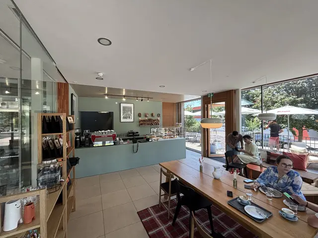 Das Café von innen. | Foto: MeinBezirk.at