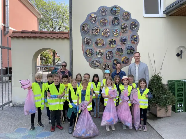 Ganz schön viel Müll wurde von den fleißigen Kindern der Volksschule Weizberg zusammengesammelt. | Foto: zVg