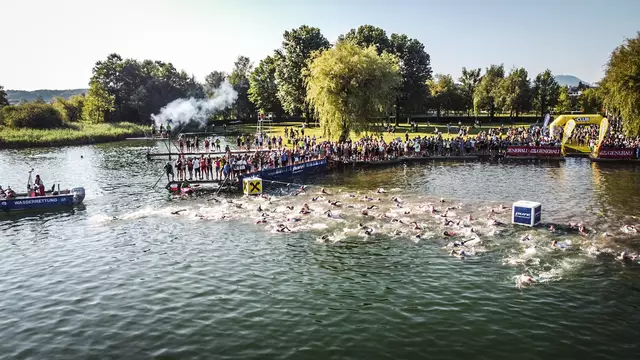 Dieses Jahr bricht der Trumer Triathlon seinen Teilnehmerrekord mit über 2.000 Sportlerinnen und Sportlern. | Foto: Sportfotograf