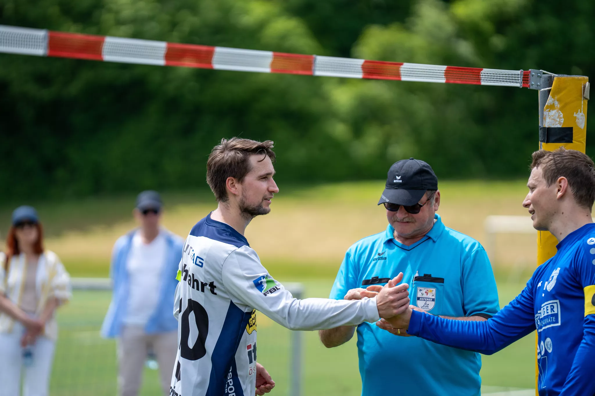 Faustball Final 3: FBC Urfahr und DSG UKJ Froschberg kämpfen um ...
