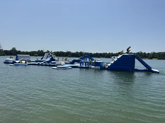 Der neue Aquapark am Pichlinger See garantiert Action, Spaß und Abkühlung.  | Foto: MeinBezirk