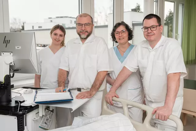 Seit Anfang Oktober 2024 leitet Primar Dominik Hackl (rechts) die Abteilung für Allgemein- und Viszeralchirurgie am Klinikum Schärding. | Foto: OÖG