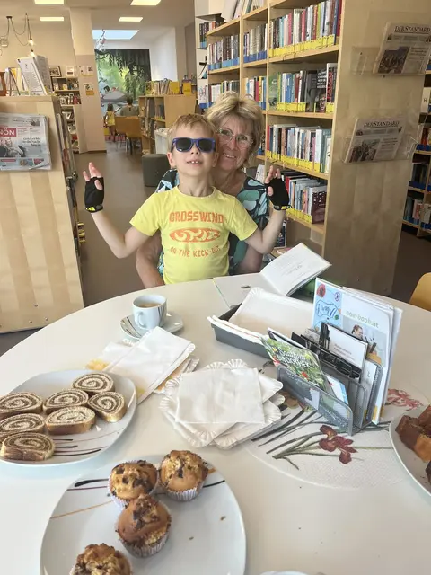 Die Kinder konnten bei Kuchen ihre Kreativität aufleben lassen. | Foto: Multimediathek Hofstetten-Grünau