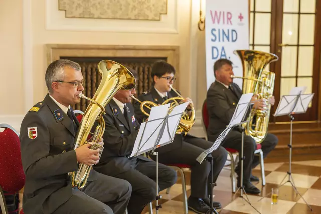 Die Generalversammlung wurde feierlich vom Quartett der Rotkreuz-Musik Lungau musikalisch umrahmt. | Foto: (c) wildbild, Rotes Kreuz Salzburg