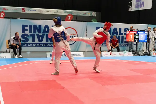 Alexandra Mauracher (blau) | Foto: ÖTDV - Österreichischer Taekwondo Verband