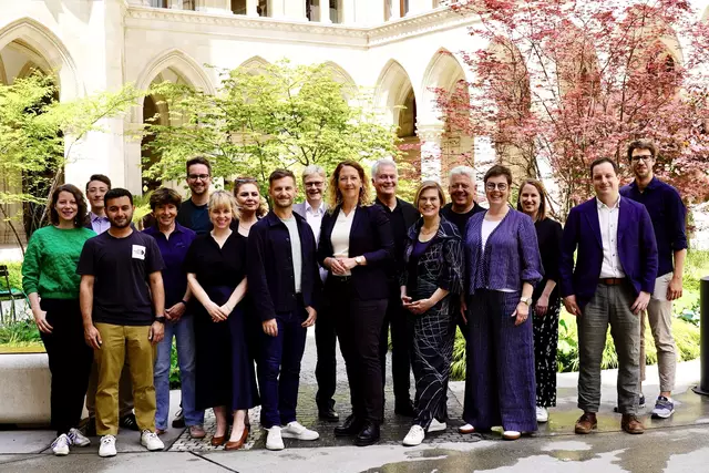 Das sind alle Mitglieder des Grünen Klubs im Wiener Rathaus. | Foto: Grüne Wien