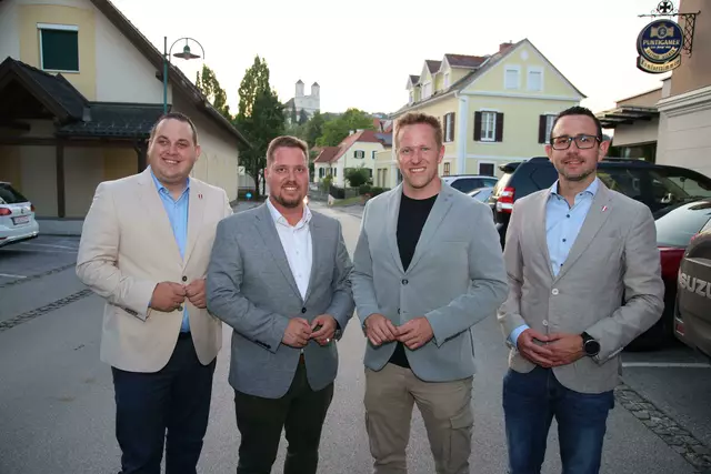 LAbg. Philipp Könighofer, Klubobmann Marco Triller, LAbg. Patrick Derler und NAbg. Manuel Pfeifer (v. l.) | Foto: FPÖ