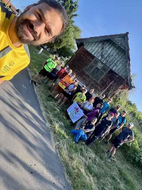 Gruppenfoto am Csaterberg | Foto: Sebastian Koller