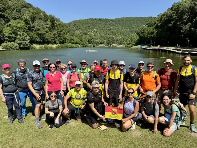 Gruppenfoto am Stausee in Rechnitz | Foto: Sebastian Koller