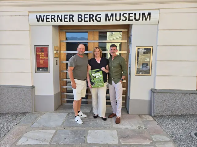 Die Gemeindeparteiobleute Daniel Wrießnig (Bleiburg), Isabel Pototschnig (Globasnitz) und Norbert Haimburger (Feistritz ob Bleiburg, von links) | Foto: Privat
