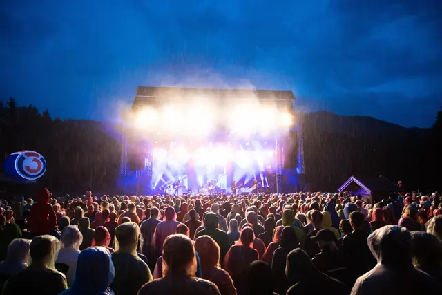 In den vergangenen Jahren begrüßte Gut Aiderbichl unter anderem die Musiker Jan Delay, "JOSCH", die Seer oder Revolverheld in Henndorf. | Foto: Gut Aiderbichl